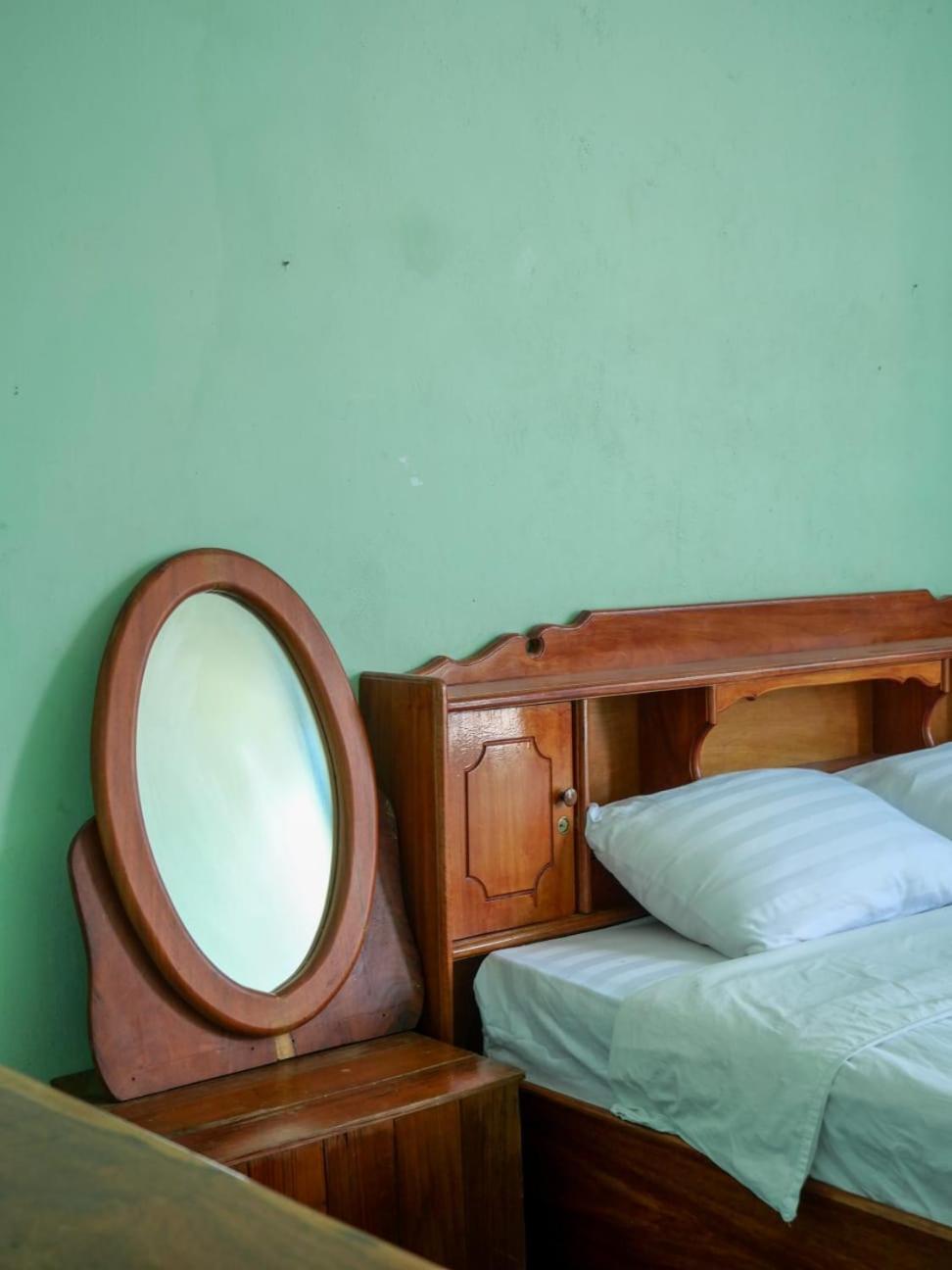 Kfg Guesthouse Тхакхек Екстер'єр фото